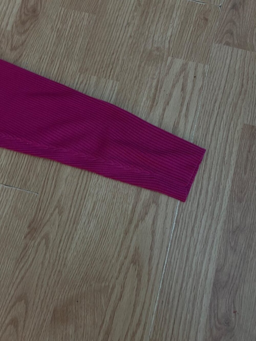 Rena Rowan Saville Ribbed Fuchsia 100% Silk Turtleneck Sweater Shoulder pads L - Picture 3 of 6